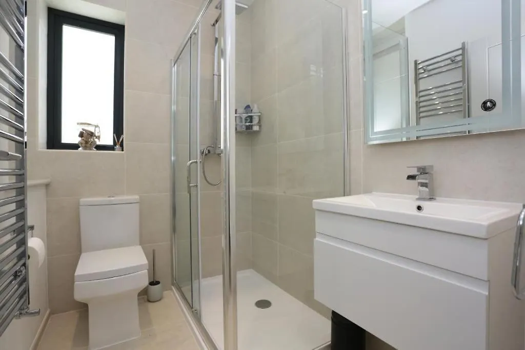 Vila Bournecoast: 3 Bed-Sea Views/Balcony/Garden-Hb6314 Bournemouth 0*,  Velká Británie